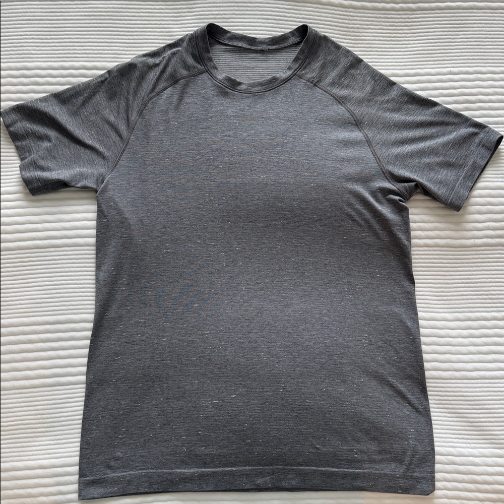 Lululemon Metal Vent Tech Short-Sleeve Shirt